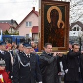 Powitanie ikony MB Częstochowskiej w Kutnie-Dybowie