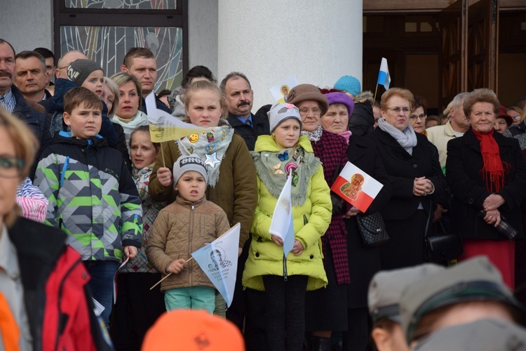 Powitanie ikony MB Częstochowskiej w Kutnie-Dybowie