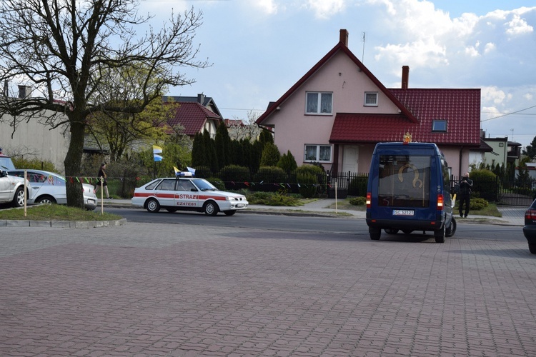 Powitanie ikony MB Częstochowskiej w Kutnie-Dybowie