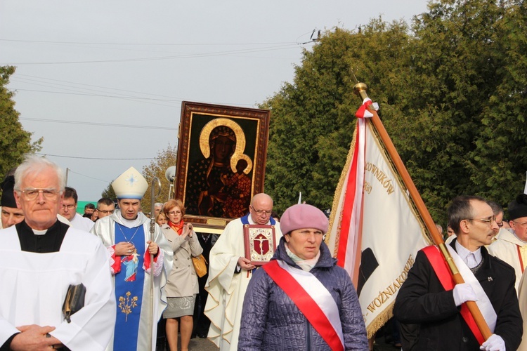 Powitanie ikony MB Częstochowskiej w Kutnie-Woźniakowie