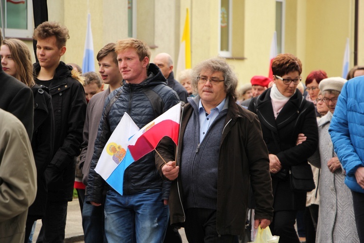 Powitanie ikony MB Częstochowskiej w Kutnie-Woźniakowie