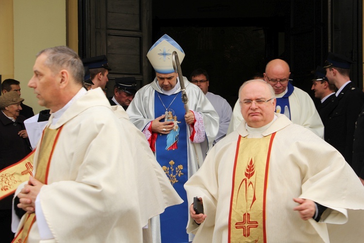 Powitanie ikony MB Częstochowskiej w Kutnie-Woźniakowie