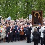 Powitanie ikony MB Częstochowskiej w parafii św. Jadwigi w Kutnie