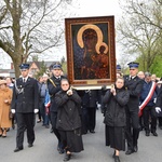 Powitanie ikony MB Częstochowskiej w parafii św. Jadwigi w Kutnie