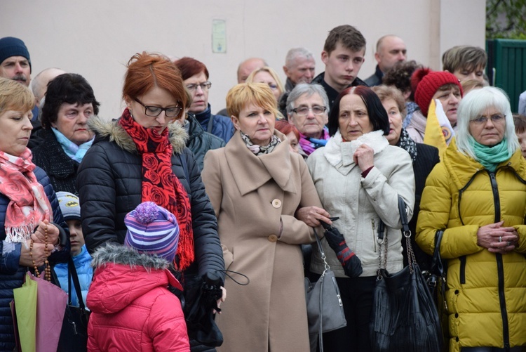 Powitanie ikony MB Częstochowskiej w parafii Błogosławionych Męczenników Kutnowskich