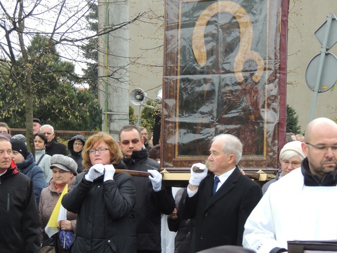 Powitanie ikony MB Częstochowskiej w parafii św. Jana Chrzciciela w Kutnie