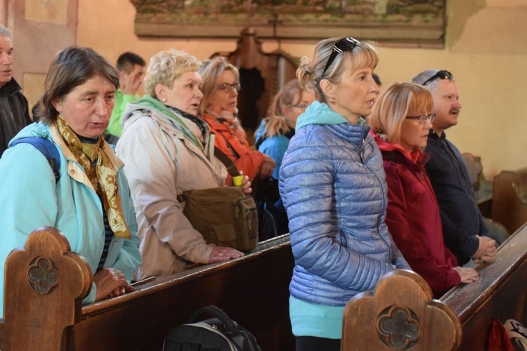 Pielgrzymka do Matki Bożej Dobrej Rady - start