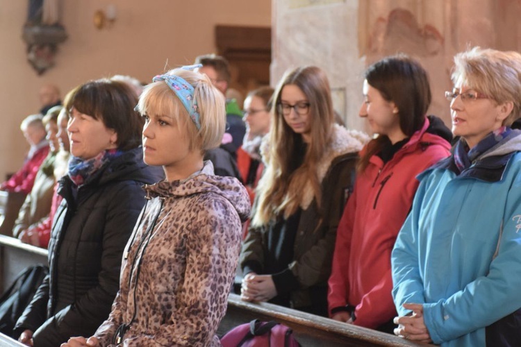 Pielgrzymka do Matki Bożej Dobrej Rady - start