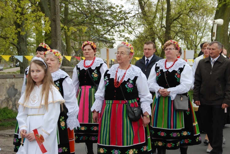 Powitanie ikony MB Częstochowskiej w Łaniętach