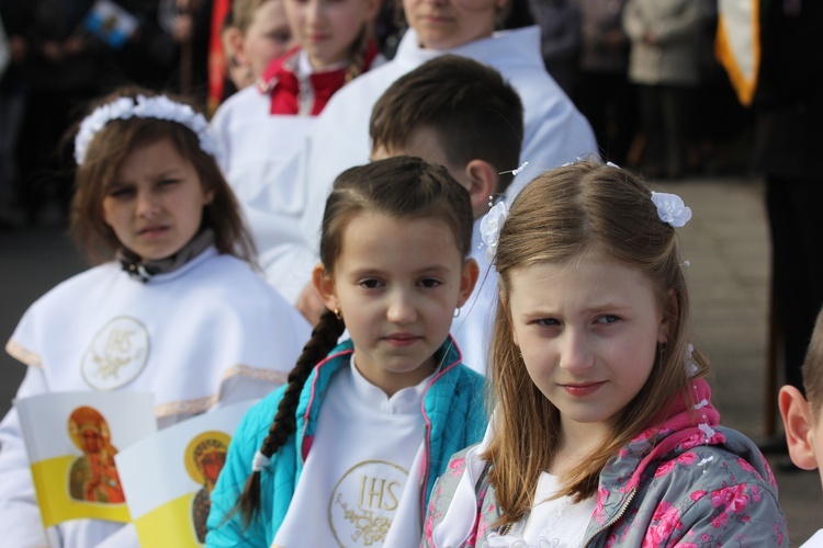 Powitanie ikony MB Częstochowskiej w Łaniętach