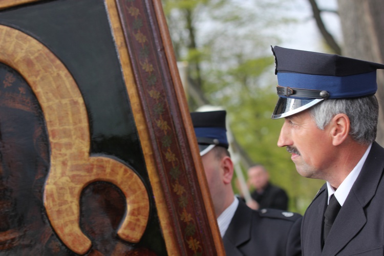 Powitanie ikony MB Częstochowskiej w Łaniętach