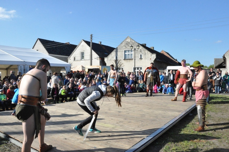 6. Święto Rodziny i 7. Jarmark Cysterski w Jemielnicy