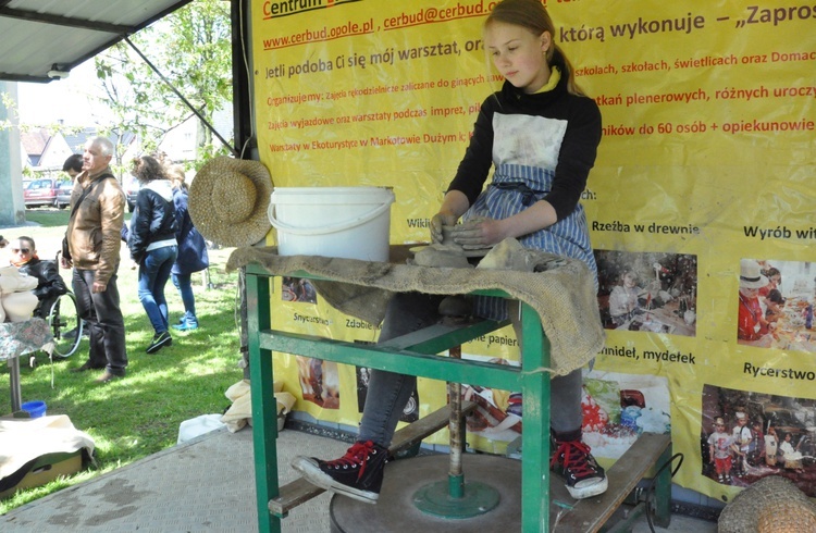 6. Święto Rodziny i 7. Jarmark Cysterski w Jemielnicy