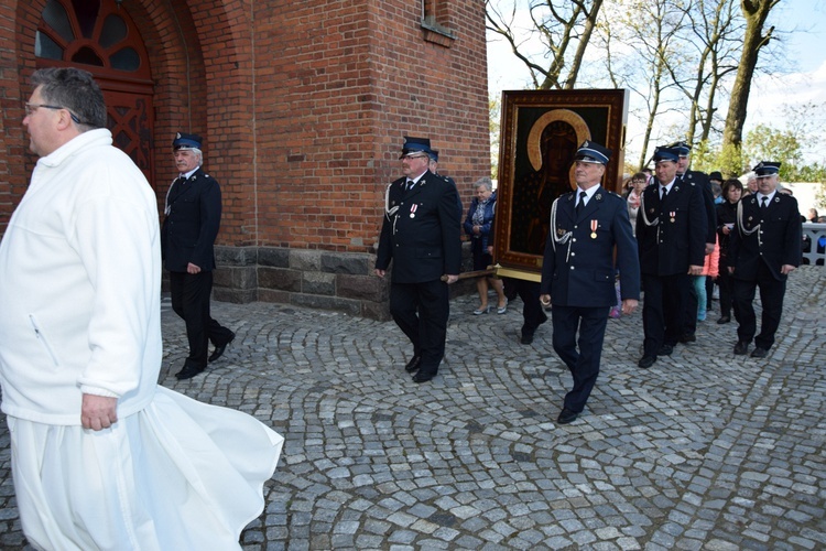 Powitanie ikony MB Częstochowskiej w Strzelcach