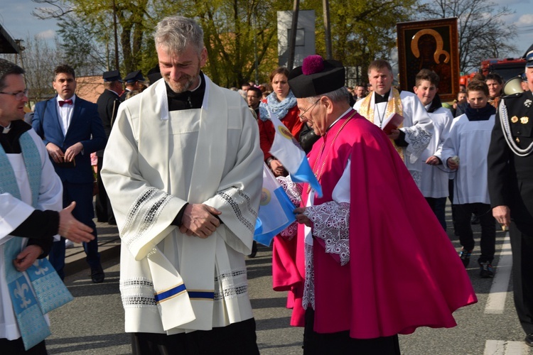 Powitanie ikony MB Częstochowskiej w Strzelcach