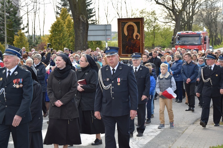 Powitanie ikony MB Częstochowskiej w Strzelcach