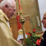 Kolejny kapłan uhonorowany złotym krzyżem