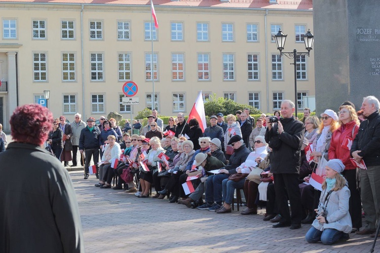 Koszalińskie śpiewanie pieśni patriotycznych