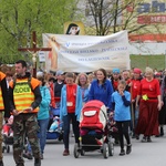 5. pielgrzymka diecezjalna z Hałcnowa wkracza do Łagiewnik