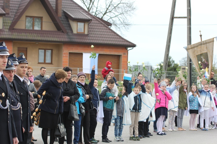 Powitanie ikony MB Częstochowskiej w Nowem