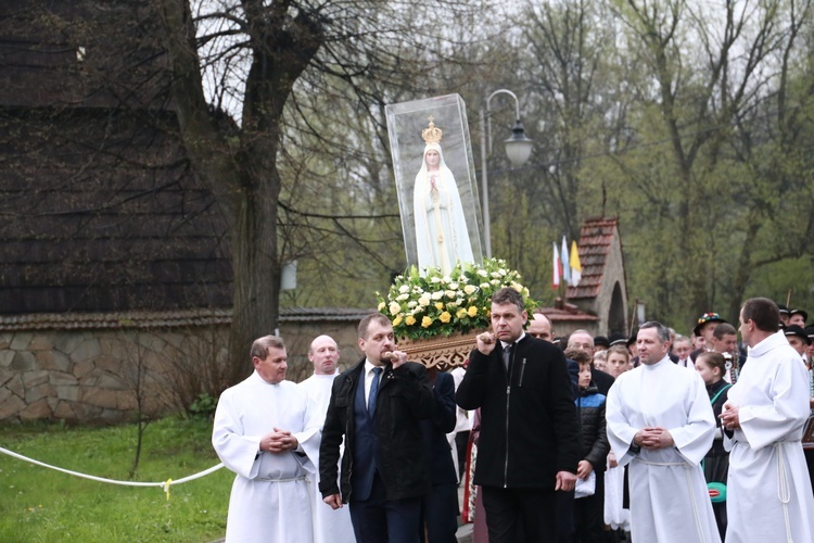 MB Fatimska nawiedza rodziny w Szyku