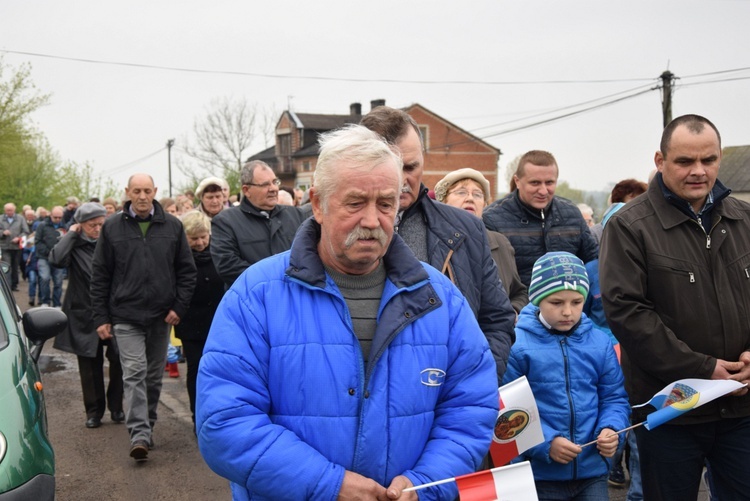 Powitanie ikony MB Częstochowskiej w Miłonicach