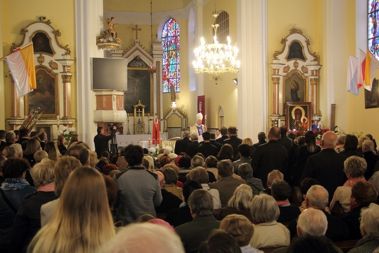 Powitanie ikony MB Częstochowskiej w Krośniewicach