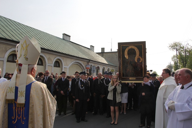 Powitanie ikony MB Częstochowskiej w Krośniewicach