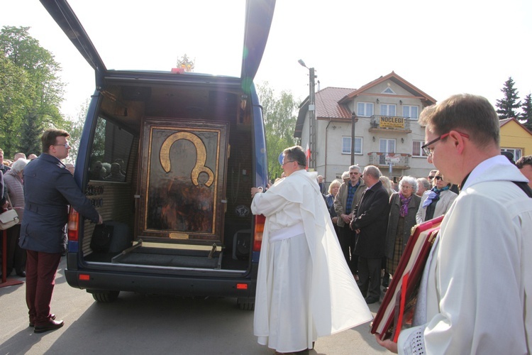 Powitanie ikony MB Częstochowskiej w Krośniewicach