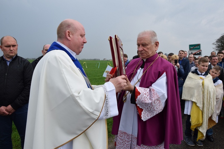 Powitanie ikony MB Częstochowskiej w Imielnie