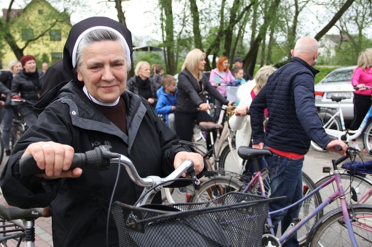 Motocykliści w kościele w Zgórsku