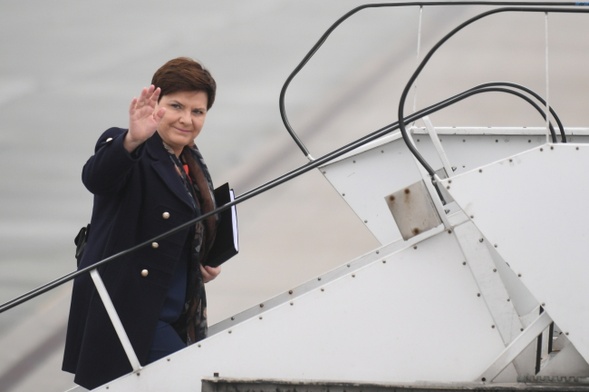 Szydło do Macrona: Liczę na nowe otwarcie