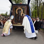 Powitanie ikony MB Częstochowskiej w Ostrowach