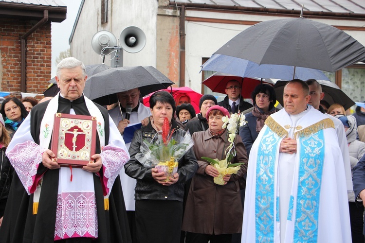 Powitanie ikony MB Częstochowskiej w Dąbrowicach