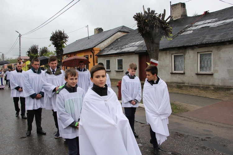 Powitanie ikony MB Częstochowskiej w Dąbrowicach