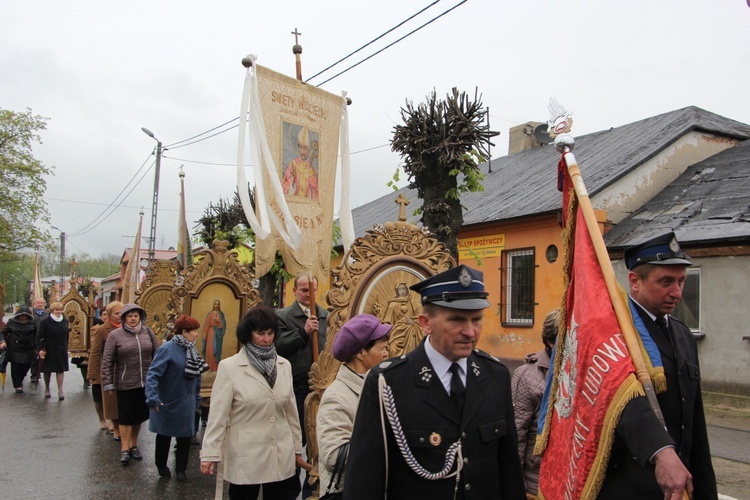 Powitanie ikony MB Częstochowskiej w Dąbrowicach