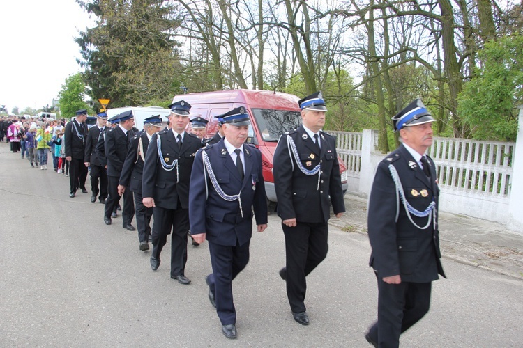 Powitanie ikony MB Częstochowskiej w Dzierzbicach