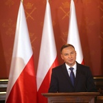 Andrzej Duda odznaczył działaczy i współpracowników SKS