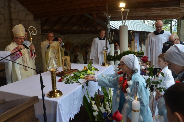 Fatimskie uroczystości w Sulisławicach 