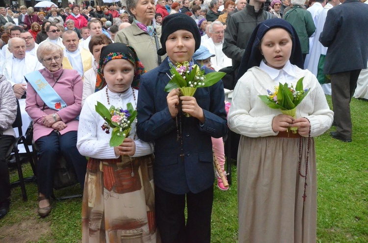 Fatimskie uroczystości w Sulisławicach 