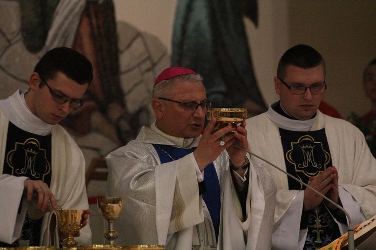 100.rocznica objawień fatimskich w parafii Matki Bożej Fatimskiej w Lublinie