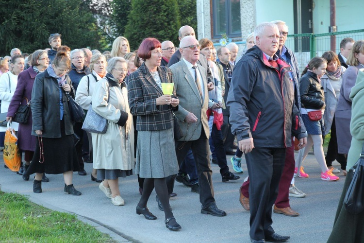 Komorowice Obszary - zawierzenie diecezji Sercu Maryi - cz. 1