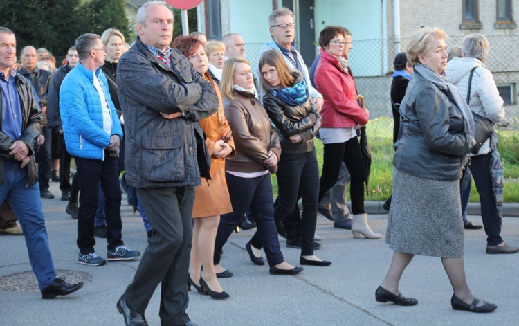 Komorowice Obszary - zawierzenie diecezji Sercu Maryi - cz. 1