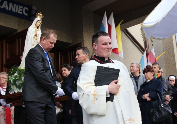 Komorowice Obszary - zawierzenie diecezji Sercu Maryi - cz. 1