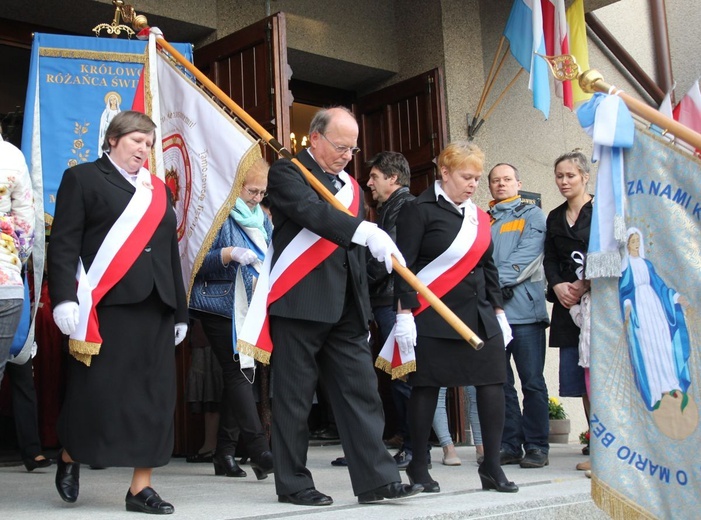 Komorowice Obszary - zawierzenie diecezji Sercu Maryi - cz. 1