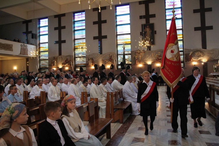 Komorowice Obszary - zawierzenie diecezji Sercu Maryi - cz. 1