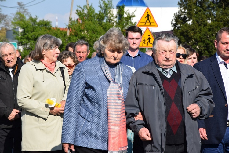 Powitanie ikony MB Częstochowskiej w Topoli Królewskiej