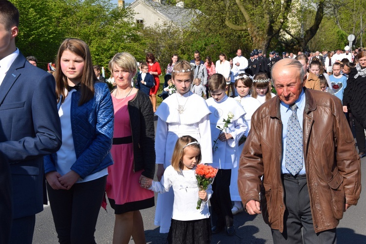 Powitanie ikony MB Częstochowskiej w Topoli Królewskiej