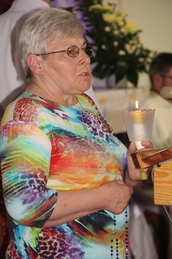 Nabożeństwo Fatimskie w parafii Jezusa Chrystusa Króla Wszechświata w Rawie Maz. 