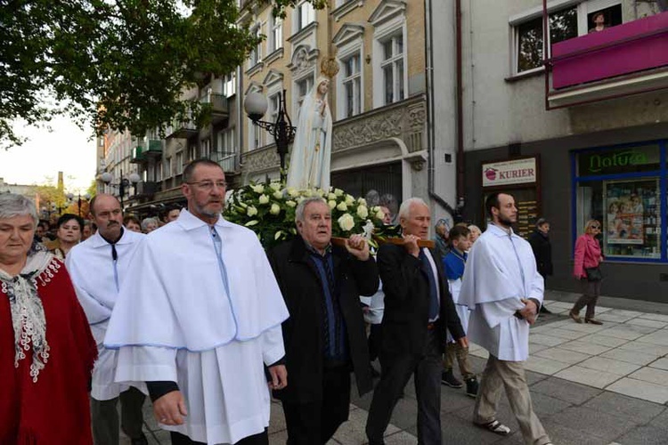 100. rocznica objawień fatimskich w Gorzowie Wlkp. - cz. I